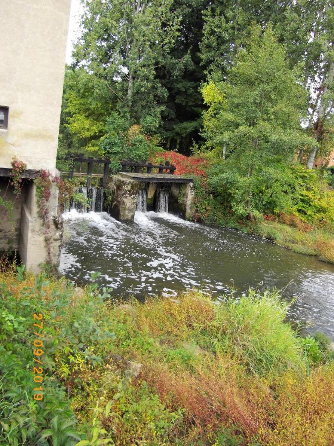 Dependance Du Moulin Galuzot Bed and Breakfast Saint-Vallier  Εξωτερικό φωτογραφία